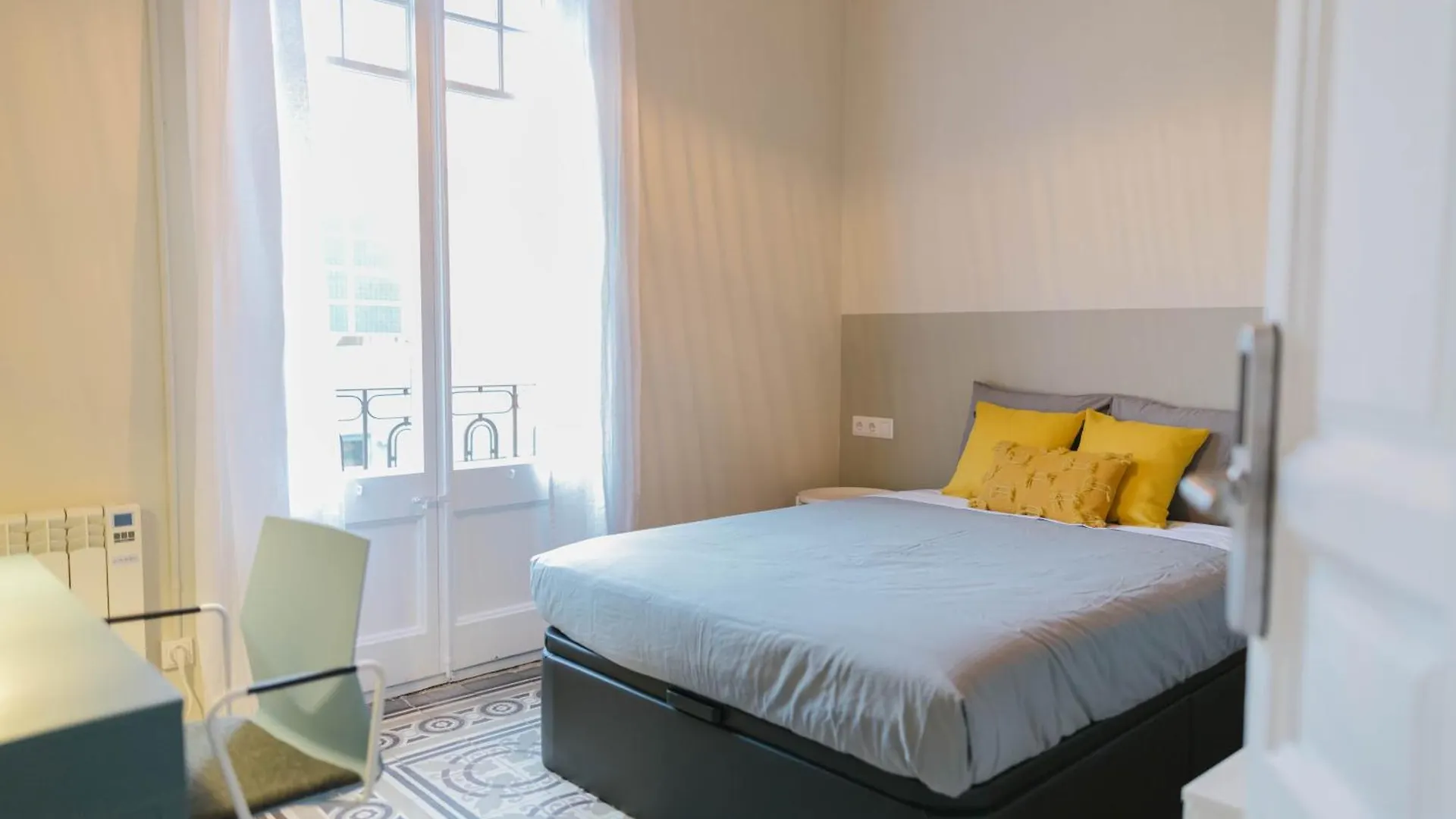 Aticco Living Gracia - Apartments Rooftop Barcelona